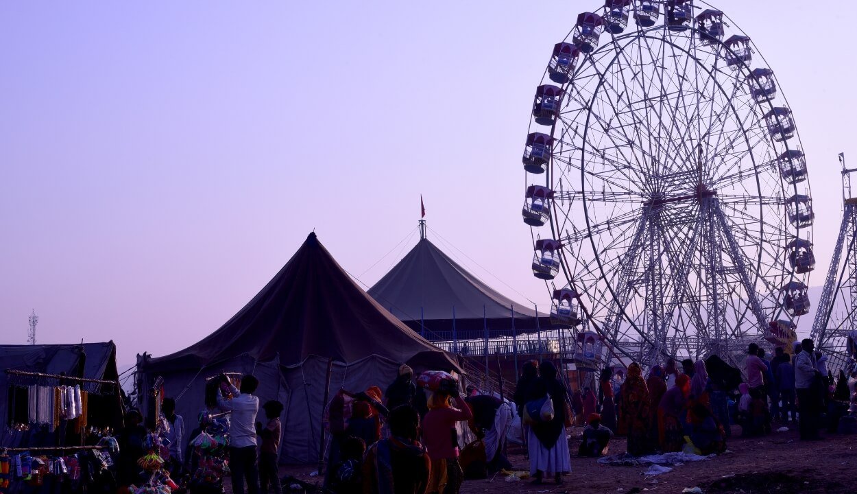What is the best month to visit Rajasthan for festivals?